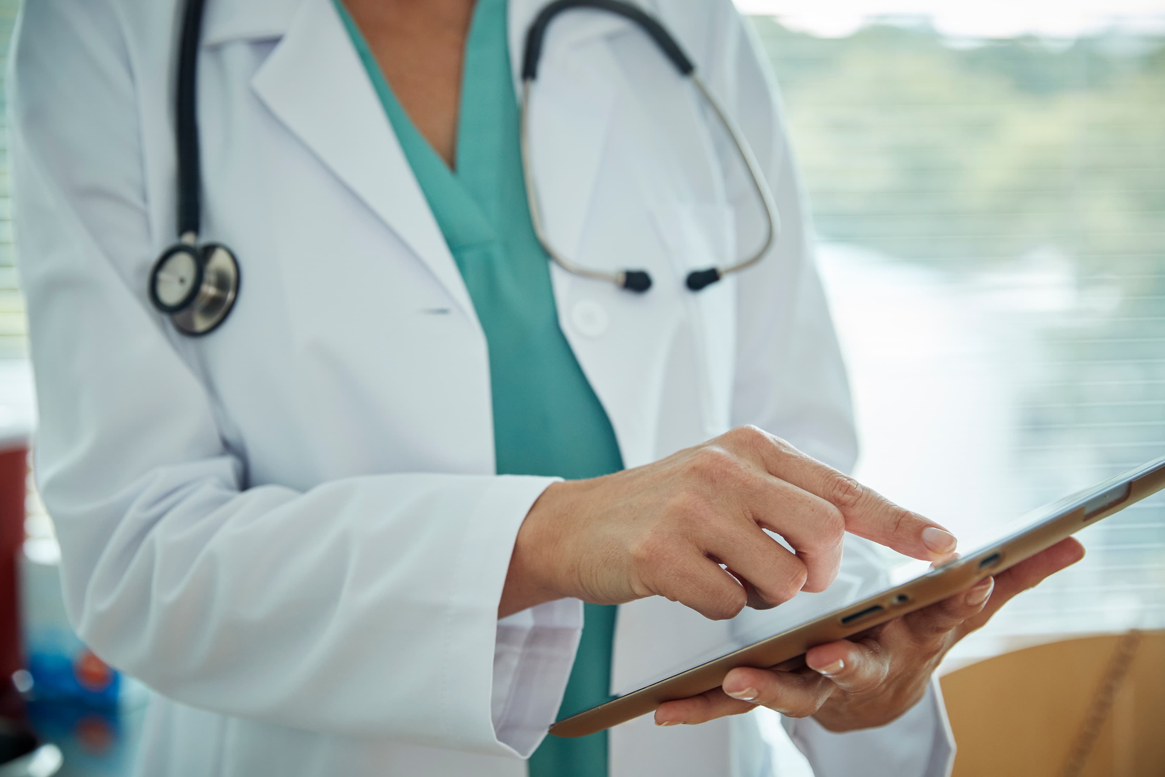 医療専門家の作業